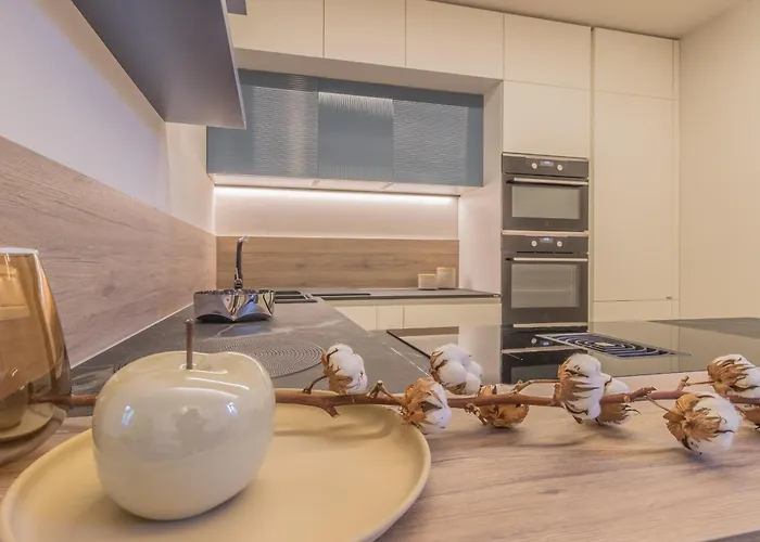 Casa Lenora Apartment *