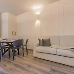 Casa Lenora Bellano